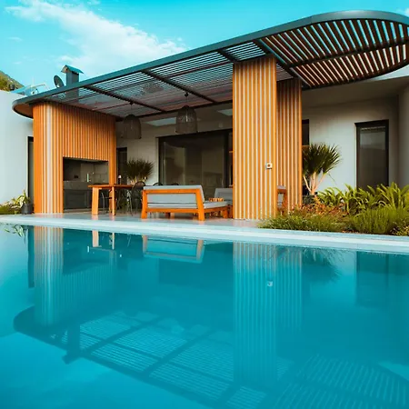 Villa The Escape House *